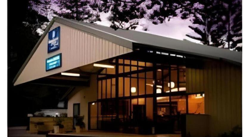 州长洛奇度假酒店 彭特派因 外观 照片